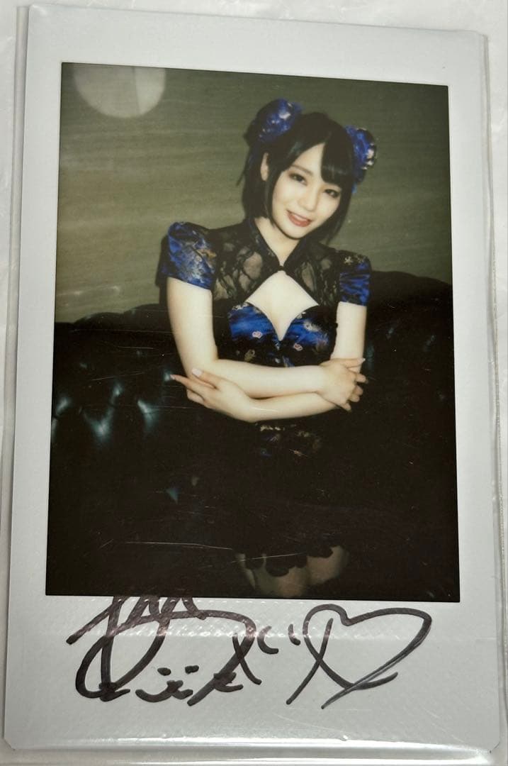 鈴村あいり　直筆サイン入りチェキ　チェキ　チャイナ　青　コスプレ　レア