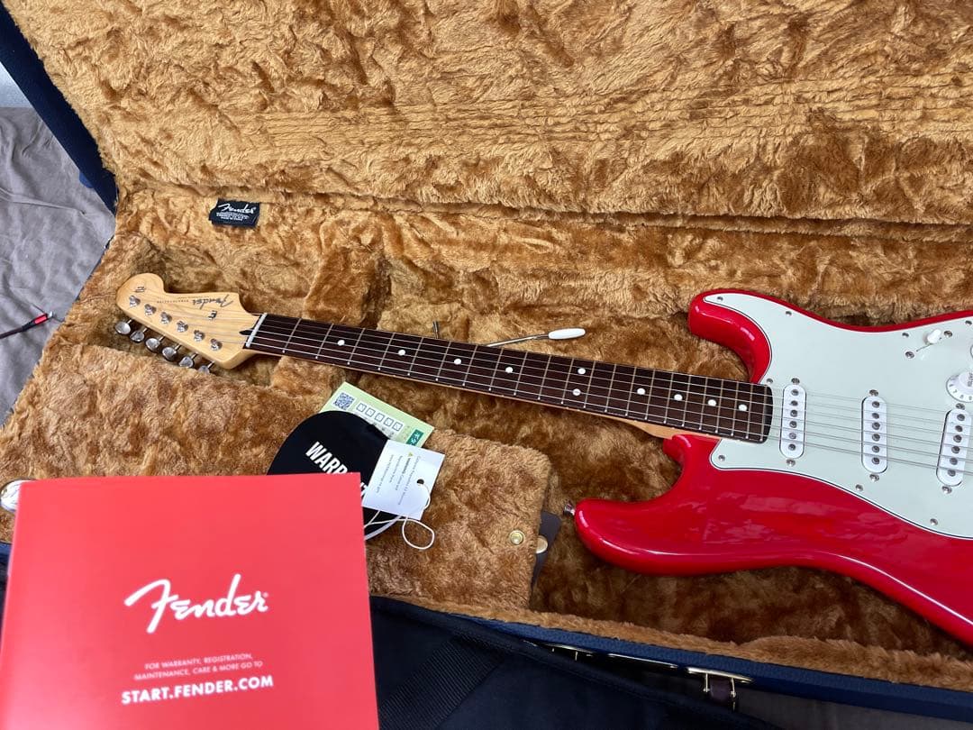 安藤 Fender Hybrid II Stratocaster
