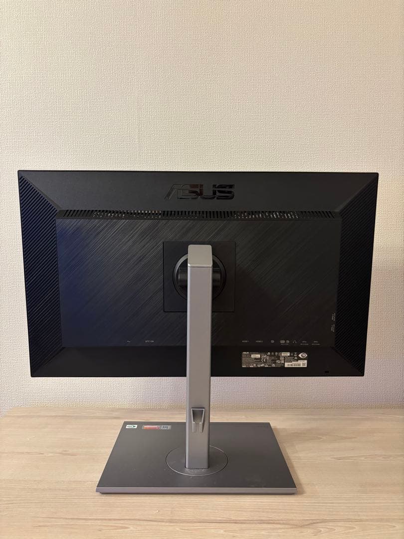 ASUS 27型ワイドIPSパネル搭載液晶4KモニターPA279CV-R