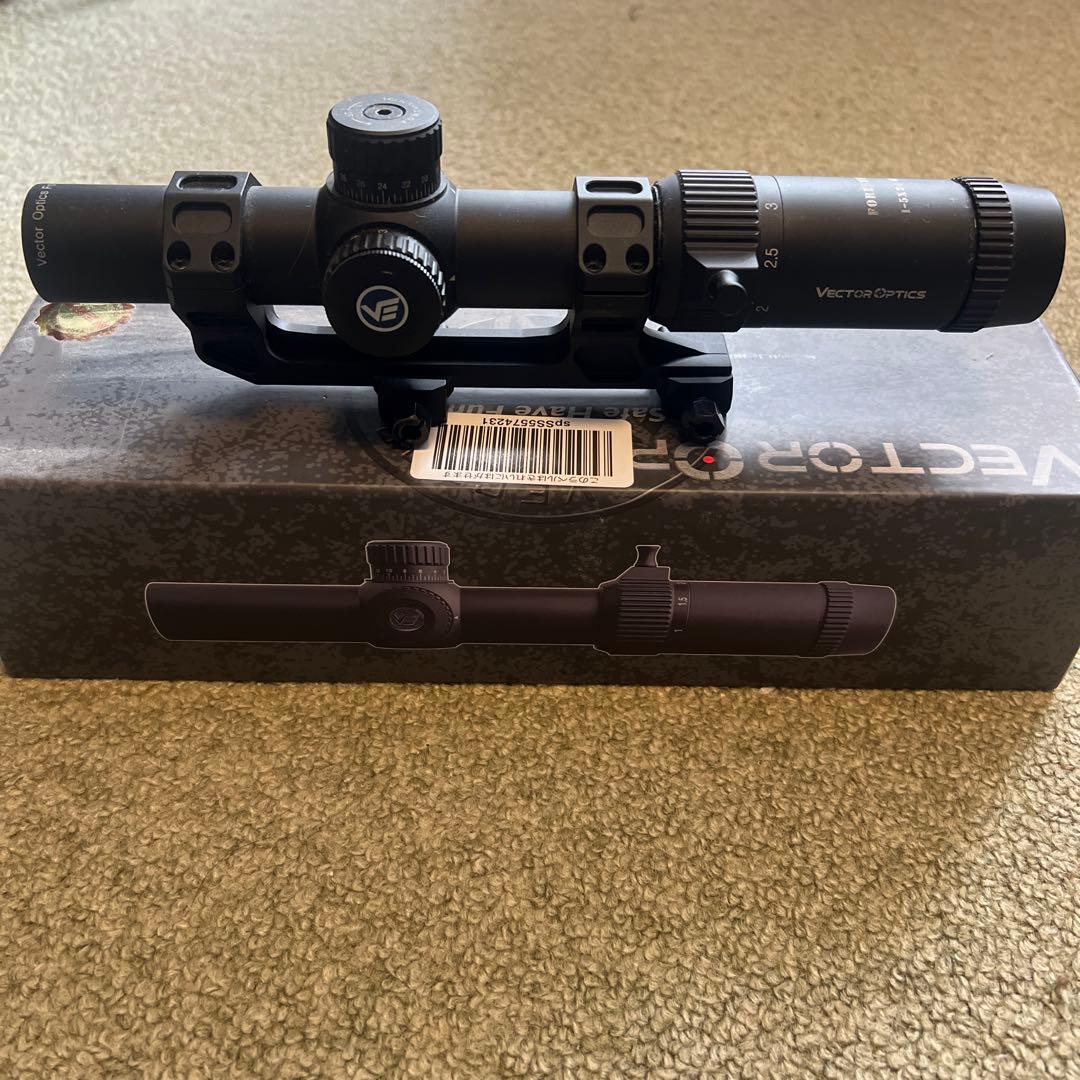 VECTOR OPTICSショートスコープ FORESTER1-5x24gen2