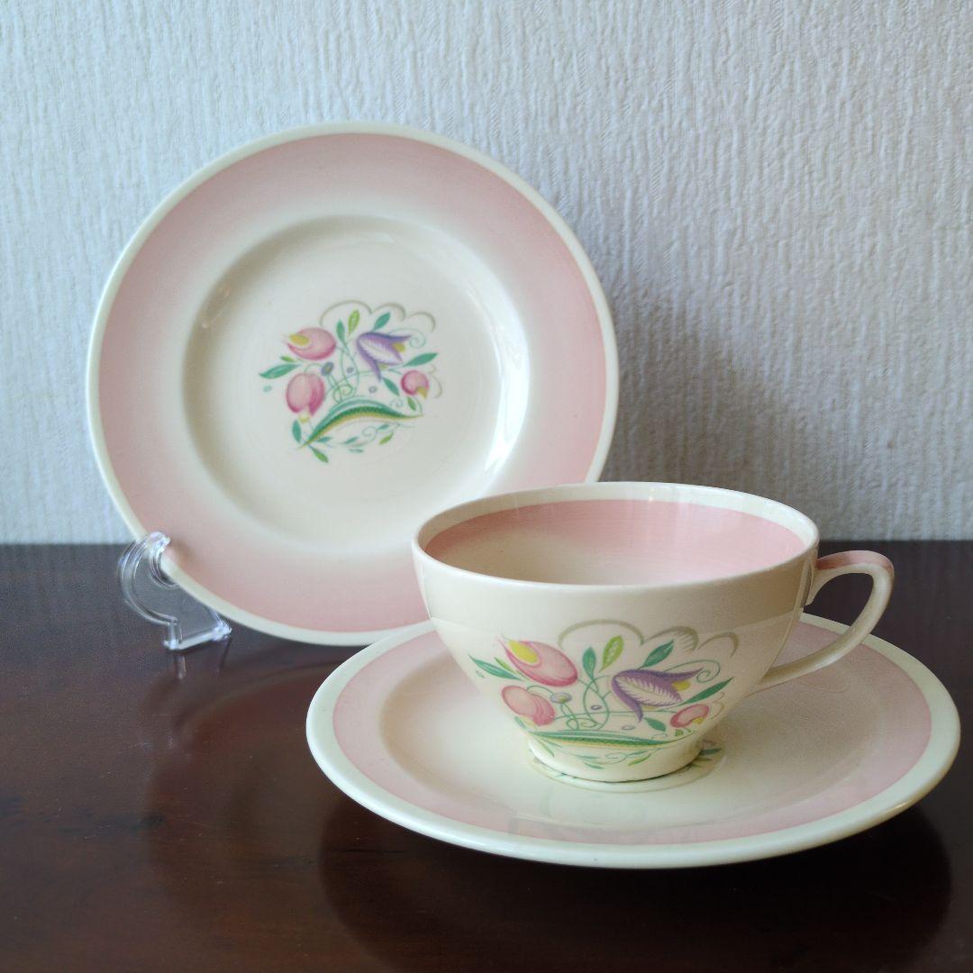 スージークーパー＊ドレスデン＊カップ＆ソーサーとプレート＊ピンク＊トリオ