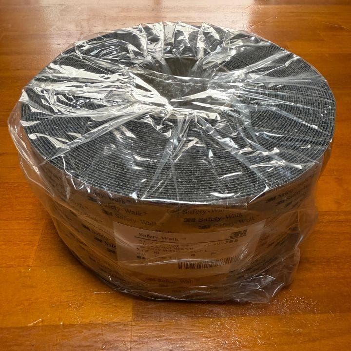 新品 未使用品 3M セーフティーウォーク HD 黒 100mm x 18m