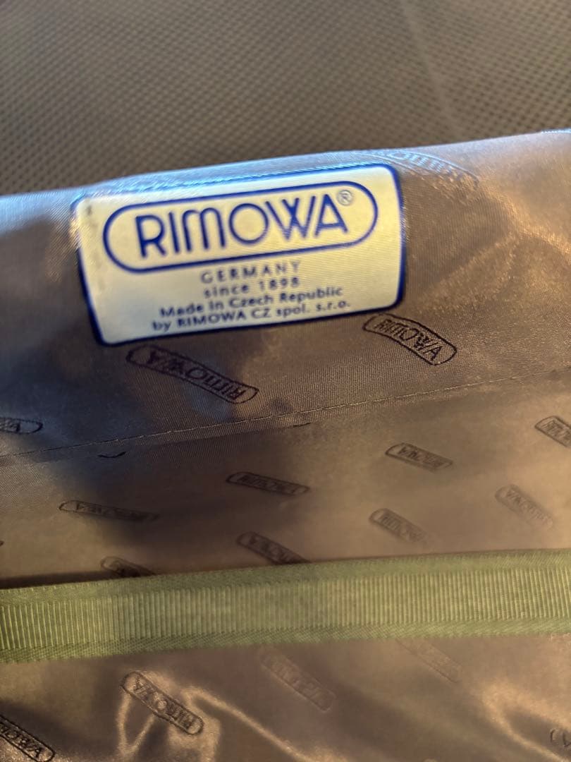 RIMOWA リモワ サルサ 97L キャリーケースポリカーボネート使用少　美品