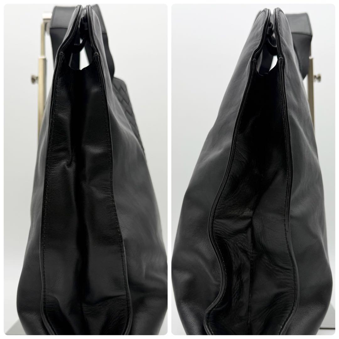 ボッテガヴェネタ イントレチャート ブリーフケース 黒 A4 PC可