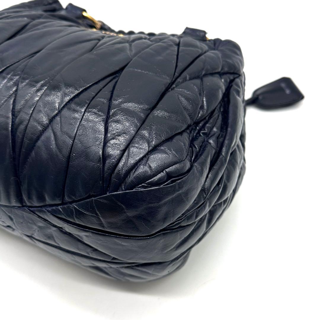 ミュウミュウ マトラッセ 2way ショルダーバッグ ゴールド金具 レザー 濃紺