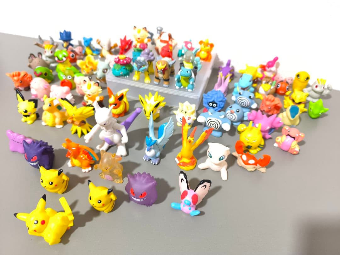 ポケモン　指人形　ソフビ　71体　まとめ売り　ピカチュウ　ミュウツー　ゲンガー等