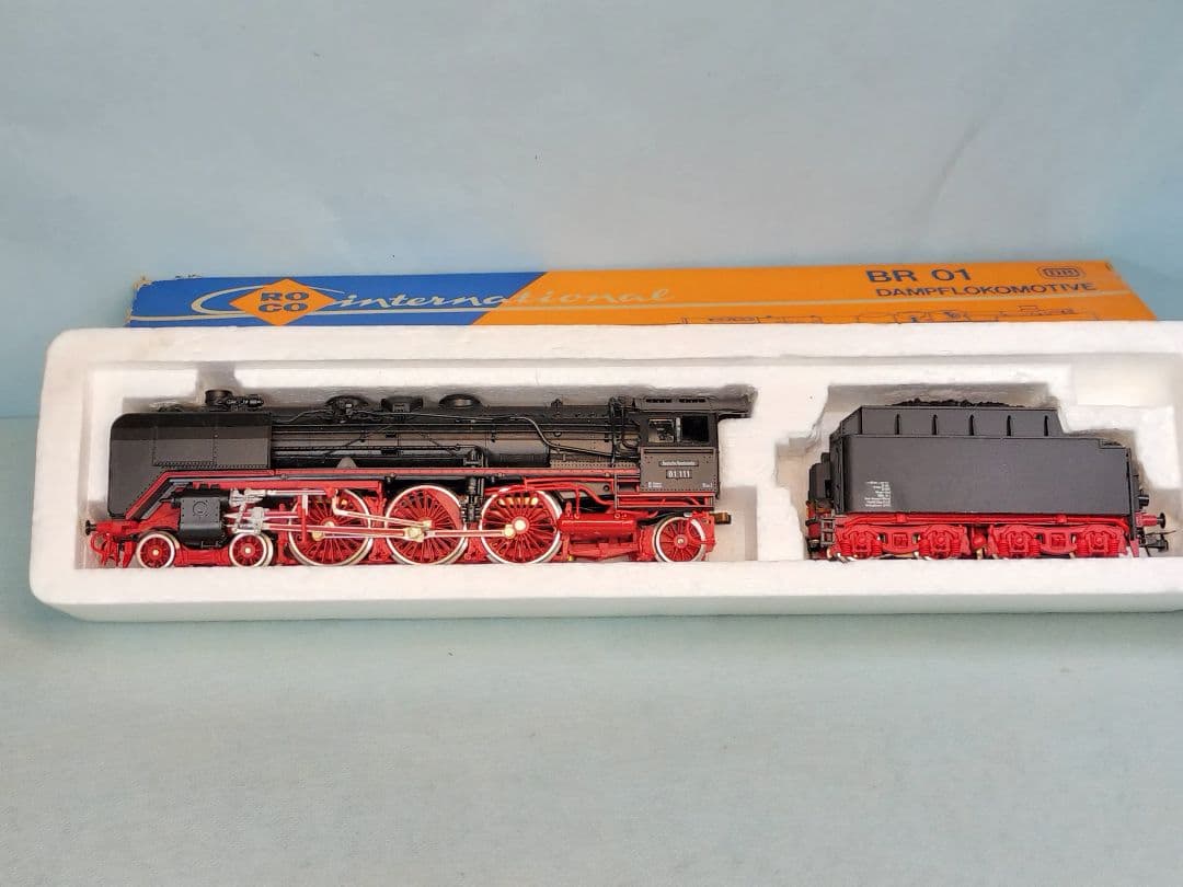 ハ*ナ様 ROCO 04119a BR01　蒸気機関車　HO