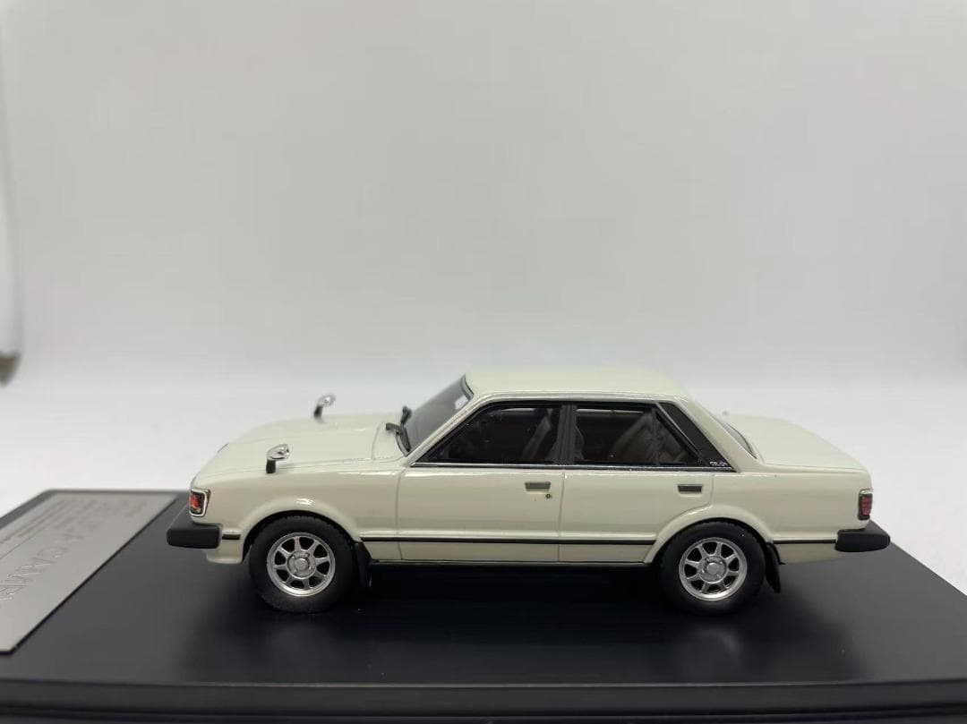 402-634 Hi-Story 1/43 トヨタ CELICA CAMRY
