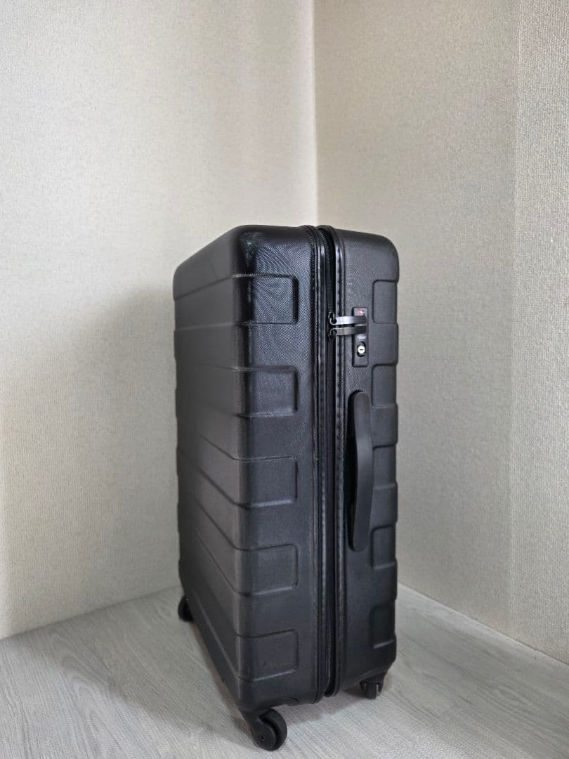 【鍵付き】無印良品　ブラック キャリーケース