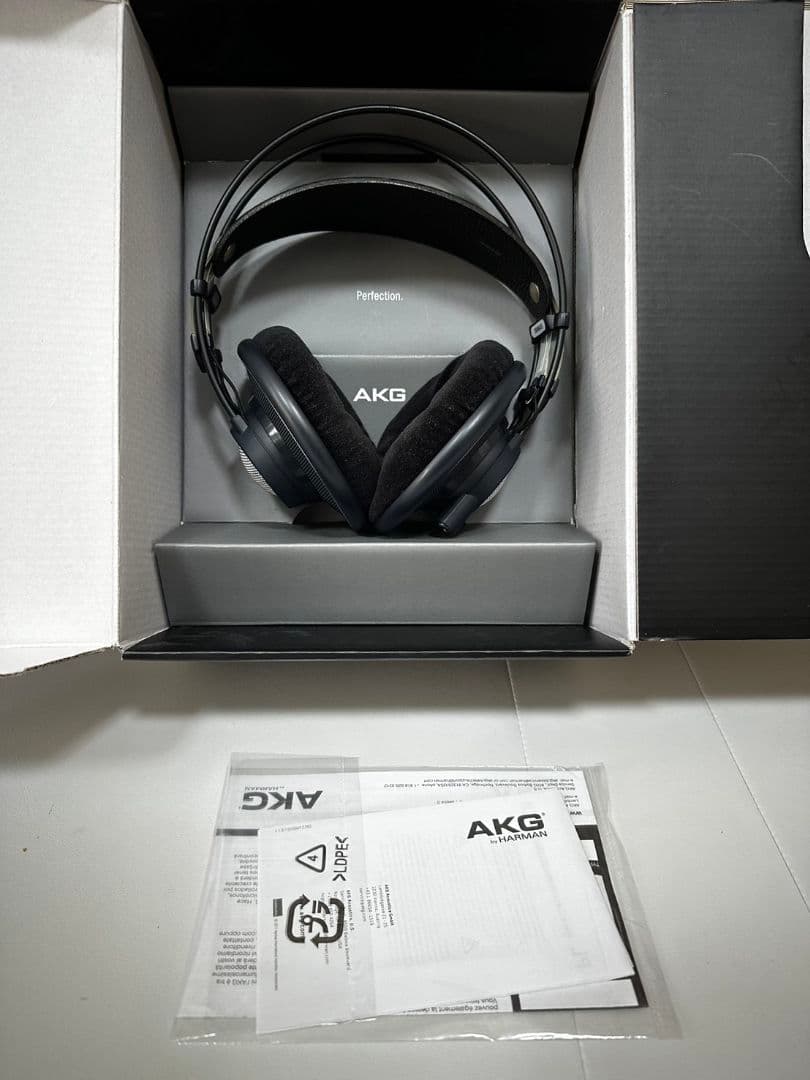 アーカーゲー AKG K702 ケー702 リファレンススタジオ ヘッドホン