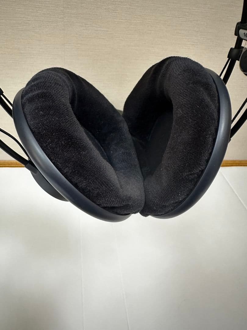 アーカーゲー AKG K702 ケー702 リファレンススタジオ ヘッドホン