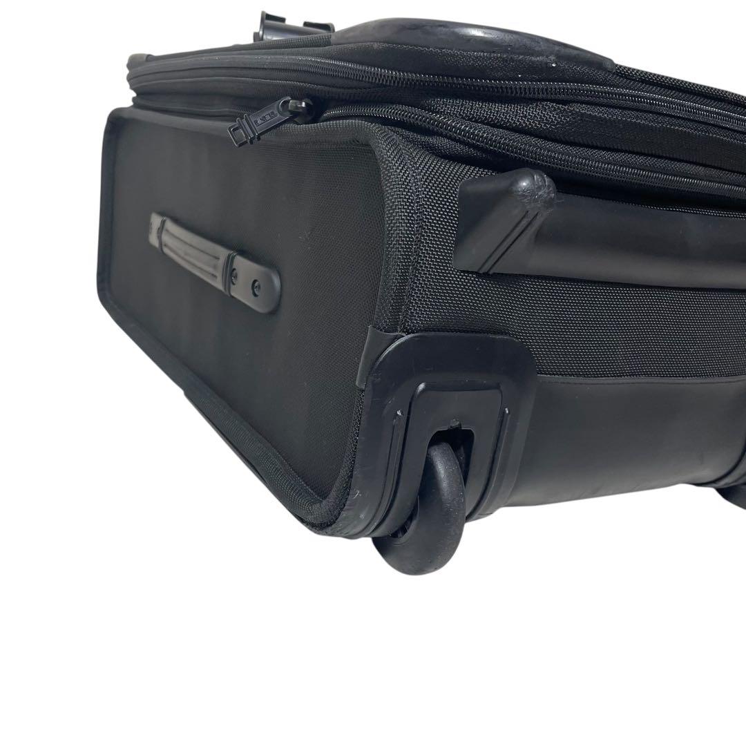 【美品】TUMI トゥミ キャリーケース 2268D3 機内持ち込み可　2輪