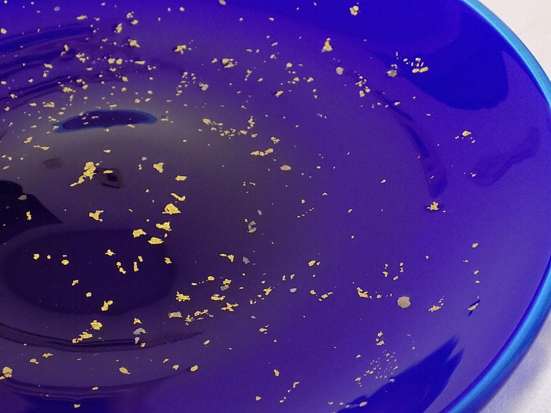 琉球ガラス 末吉清一 金箔　中皿　盛皿　直径２６　新品未使用