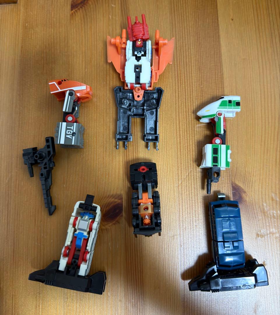 カ*ル様 タカラ トランスフォーマー シックスライナー マイクロマスター