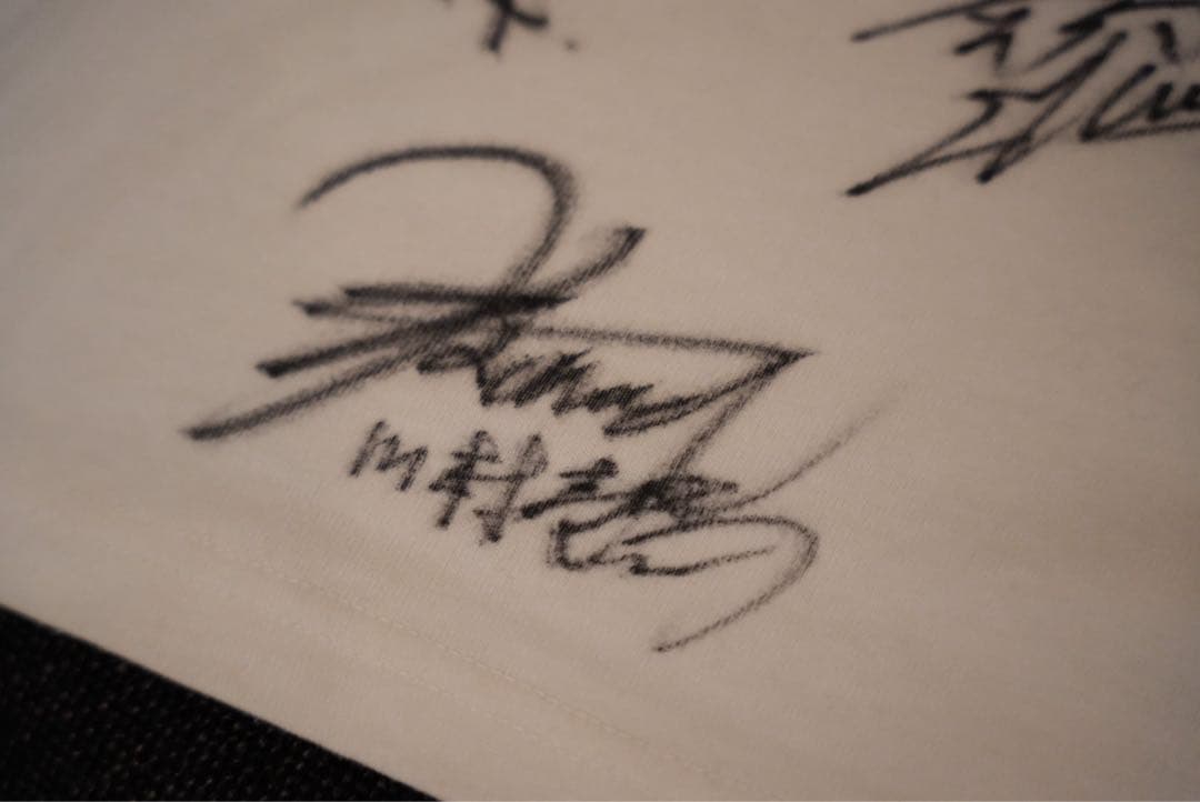 【美品】RAMPAGE ランぺ　サイン入りTシャツ