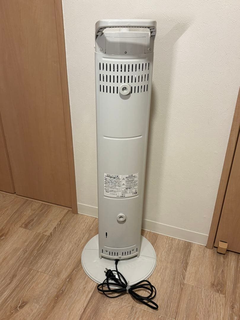 ゆう　コロナ 遠赤外線電気暖房機 コアヒートスリム DH-916R