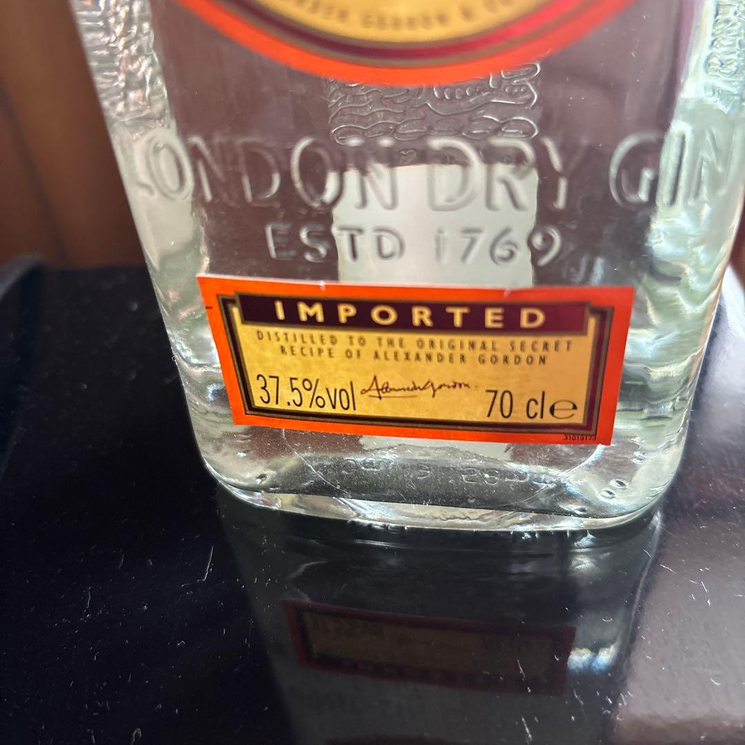 Gordon's London Dry Gin ゴードンロンドンドライジン未開栓
