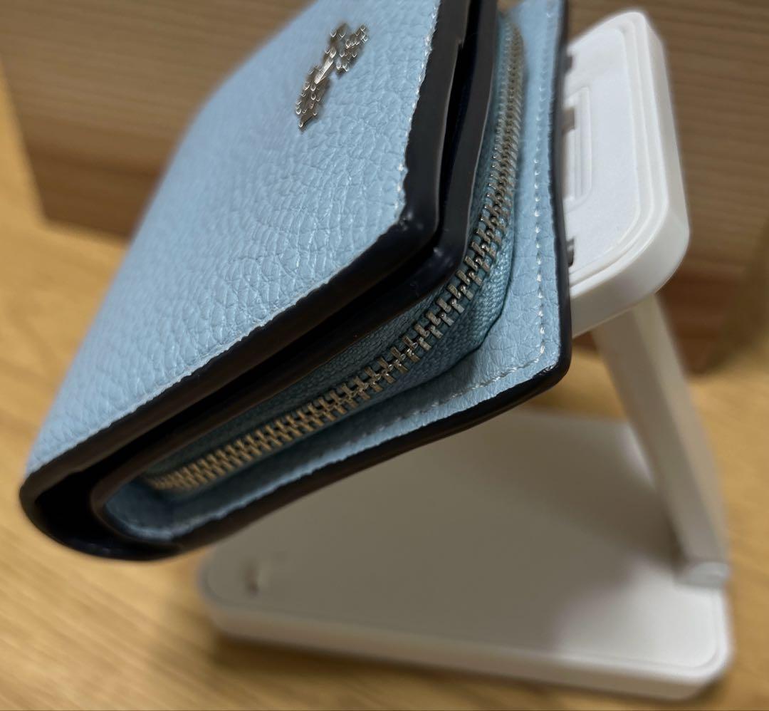 coach 二つ折り財布(空色)未使用品