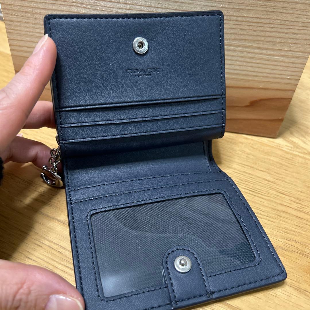 coach 二つ折り財布(空色)未使用品
