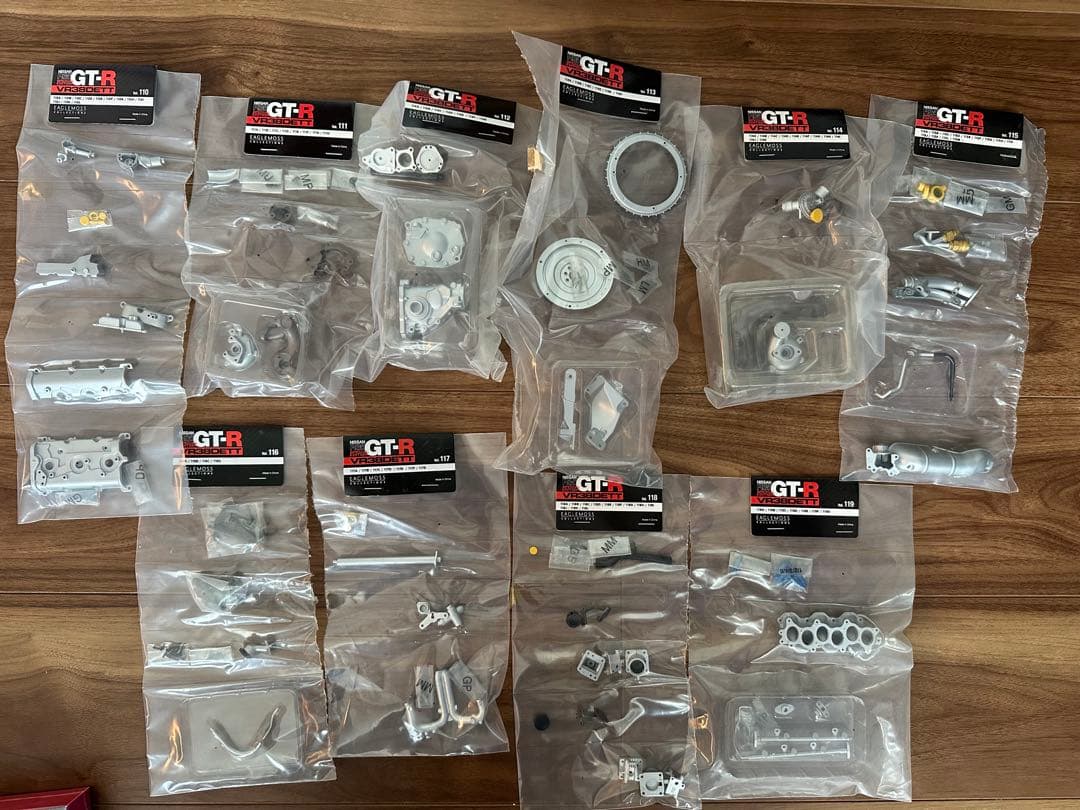 週間NISSAN R35 GT-R vol.101〜129イーグルモス