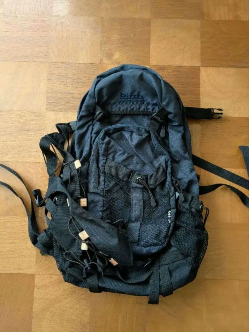bitch skateboards バックパック