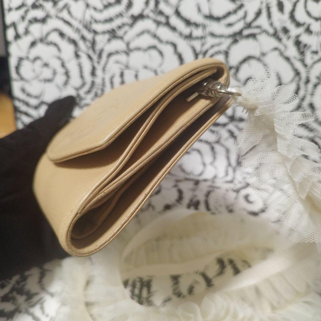 シャネル　斜め掛け　コンパクトウォレット