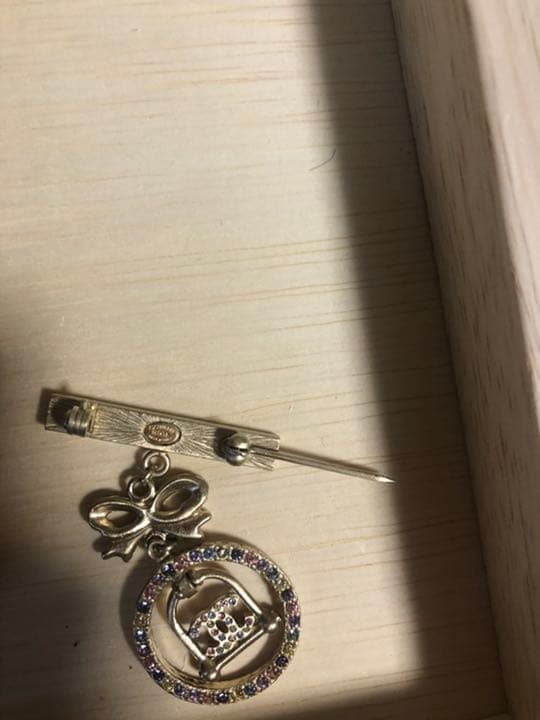 シャネル CCマークラインストーンブローチ