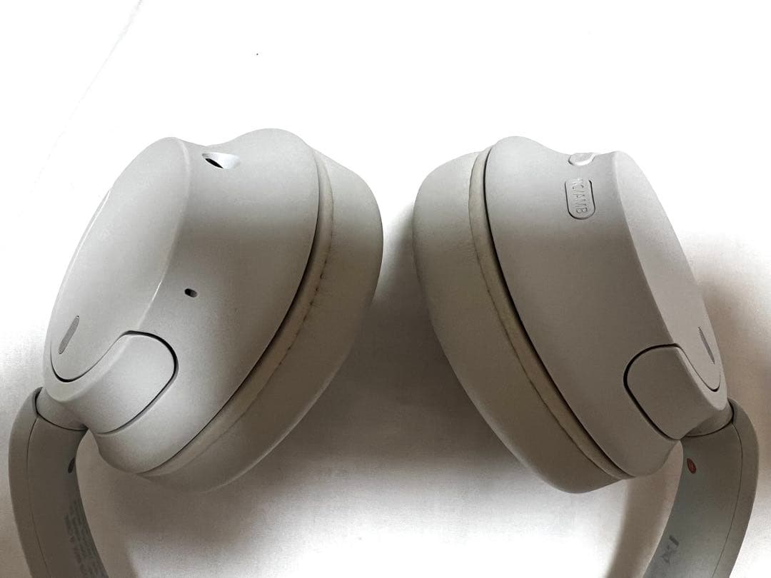 ほぼ使用なし★SONY WH-CH720N ワイヤレスヘッドフォンホワイト