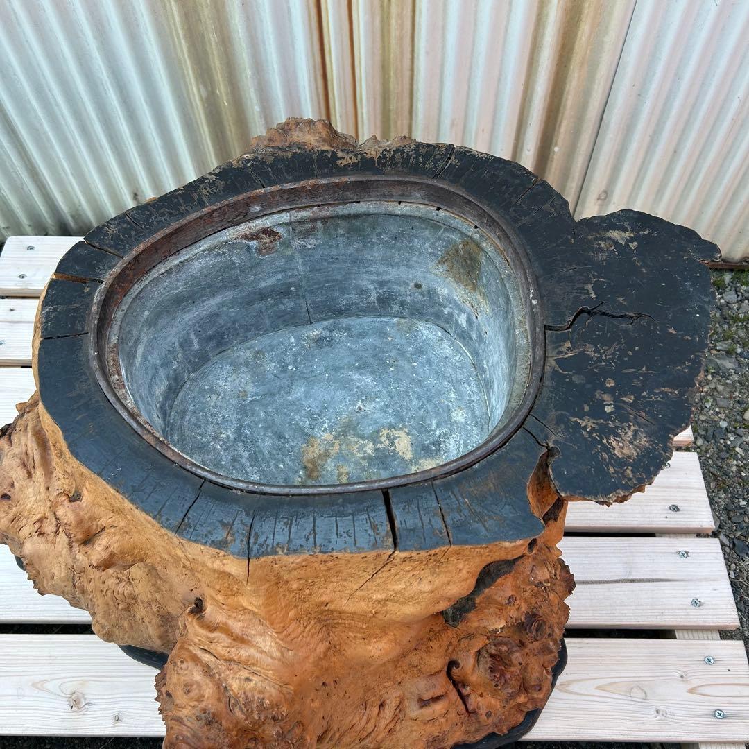 【7月いっぱいの掲載】火鉢　天然木　囲炉裏