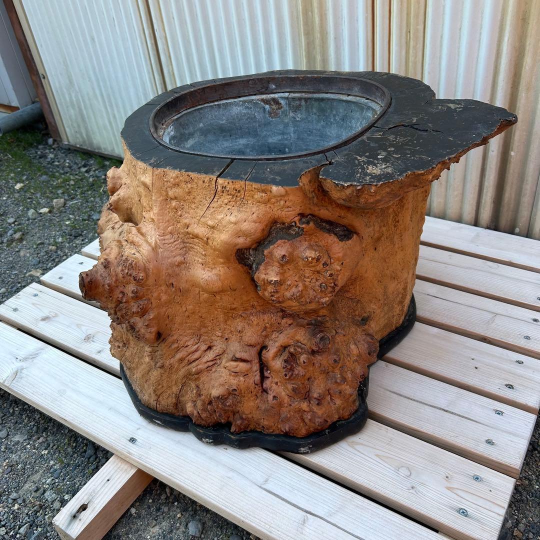 【7月いっぱいの掲載】火鉢　天然木　囲炉裏