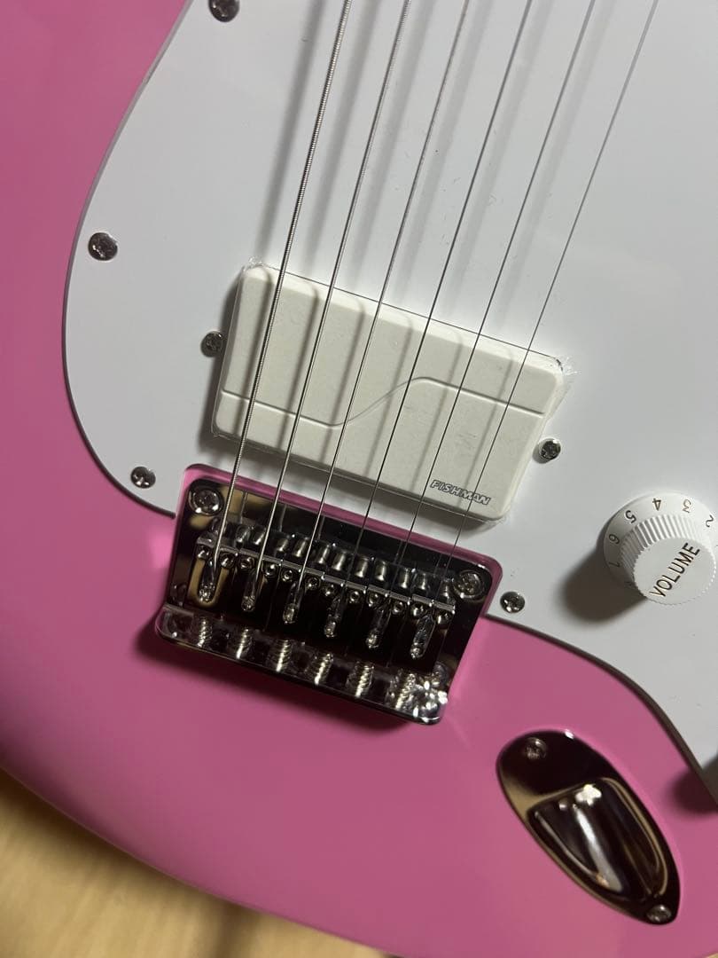 Squier ストラト Fishman Modern Fluence