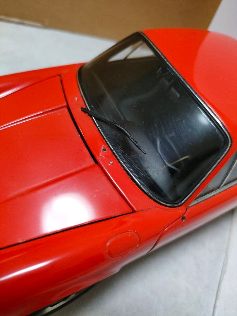 に*ー様 オートアート　ポルシェ911カレラ 　1/18