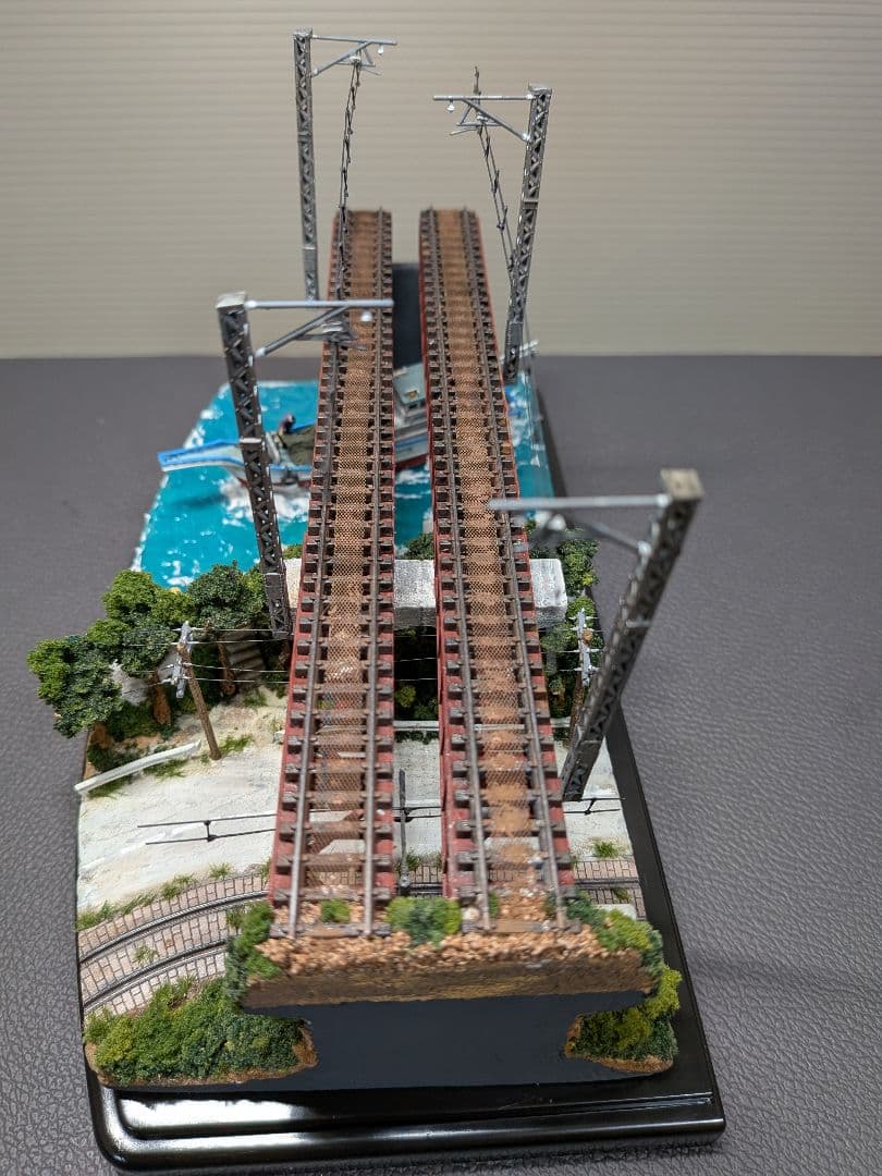 No.62鉄道Nゲージジオラマ車両、漁船、バス等付き