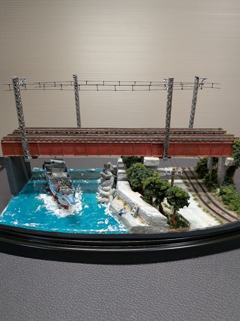 No.62鉄道Nゲージジオラマ車両、漁船、バス等付き