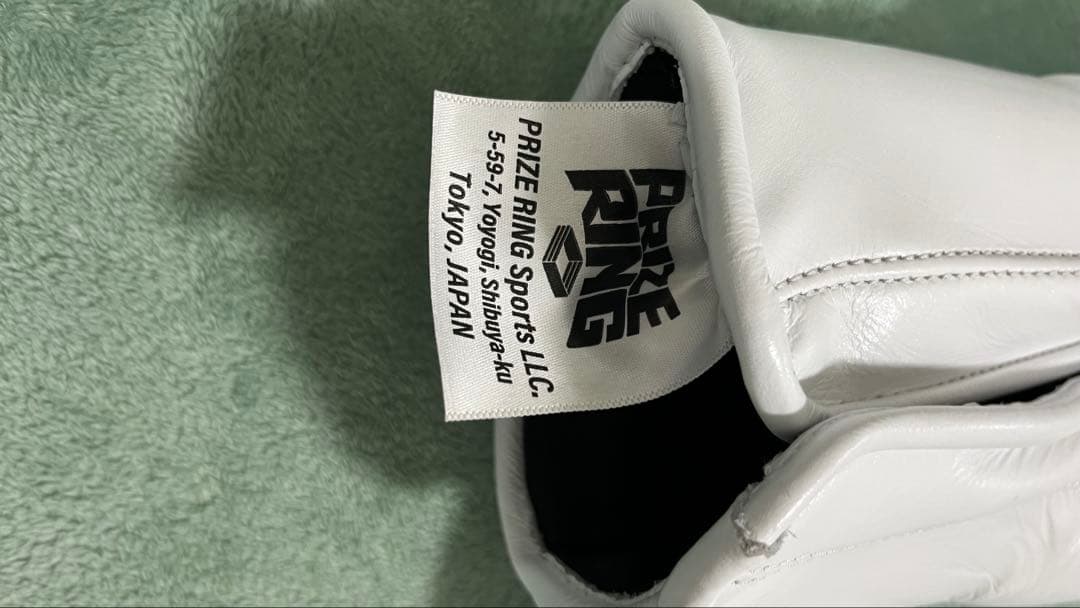 PRIZE RING “Professional SS”モデル 8oz ホワイト