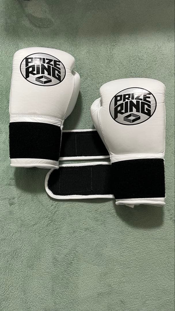 PRIZE RING “Professional SS”モデル 8oz ホワイト