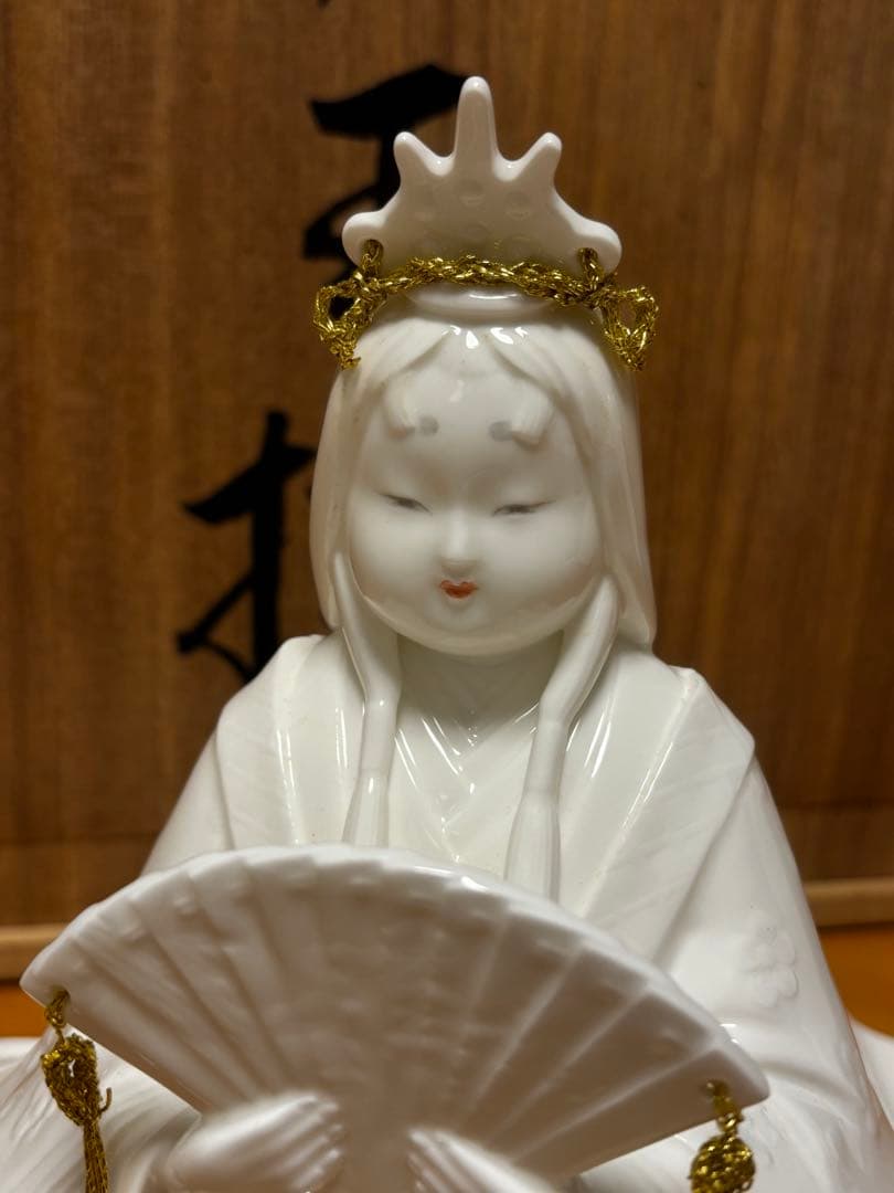 ノリタケボーンチャイナ製　親王揃