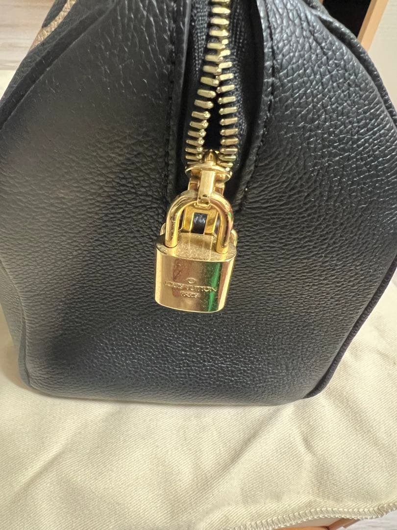 バッグ LOUIS VUITTON