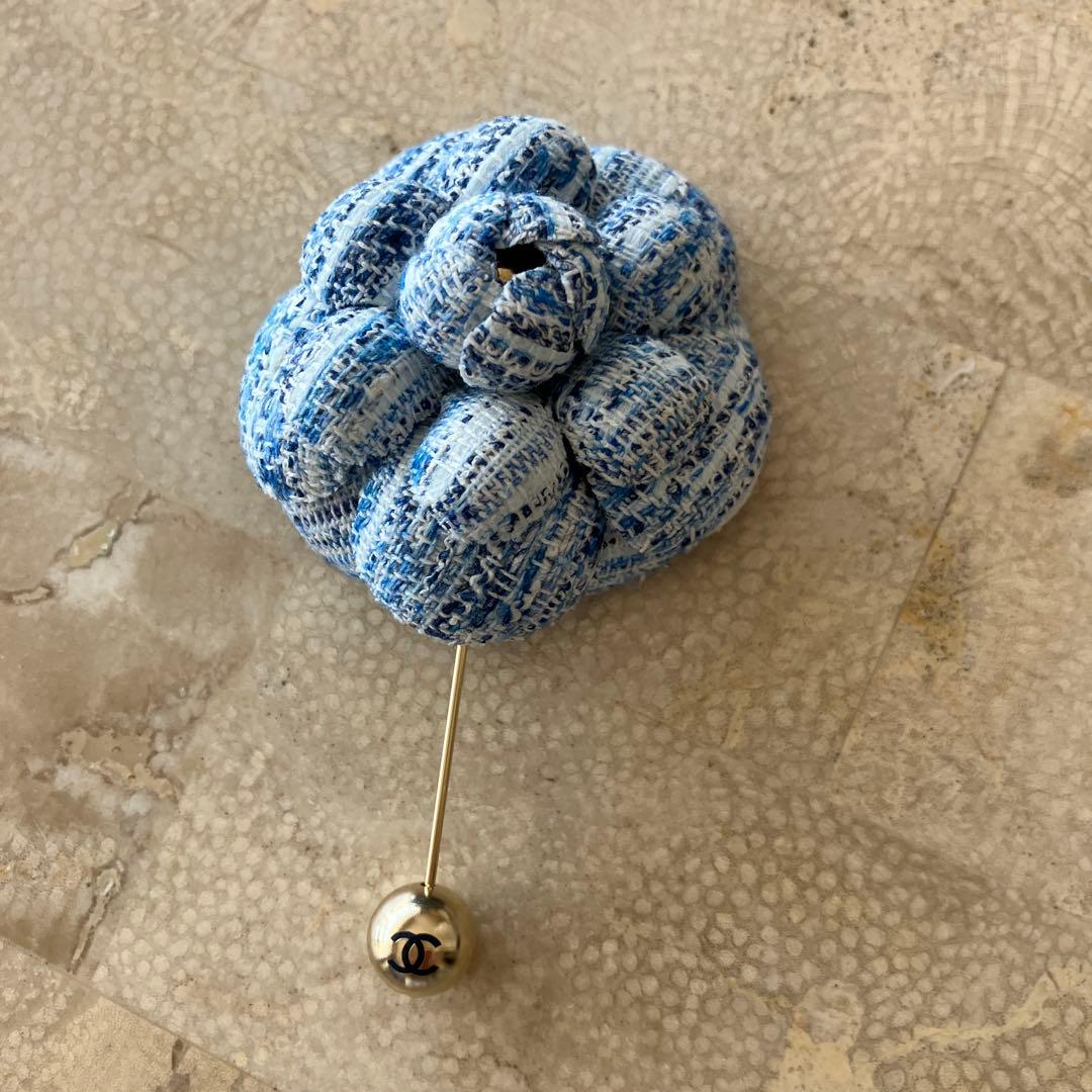 シャネル　ツイード　カメリア　ピンタイプ