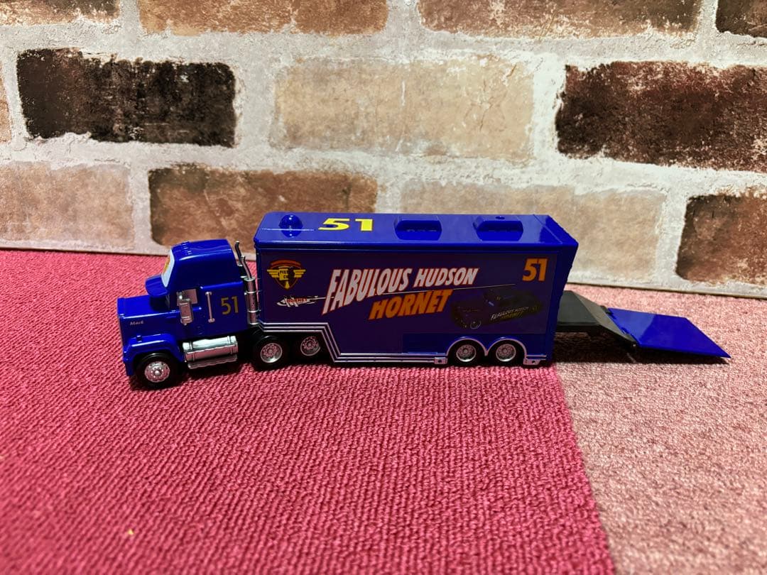 限定出品　カーズ　マックトラック トレーラー 11台セット