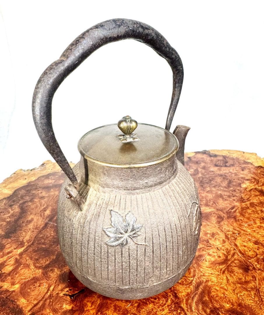 明治時代 金寿堂 描金銀葉 唐銅蓋鉄瓶 本体在銘 急須 茶壺 稀少WWST038
