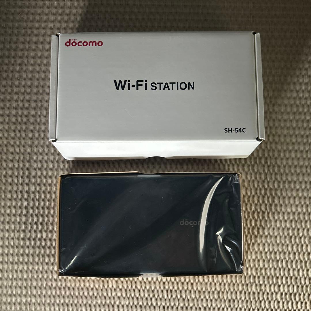 docomo Wi-Fi STATION SH-54C ブラック