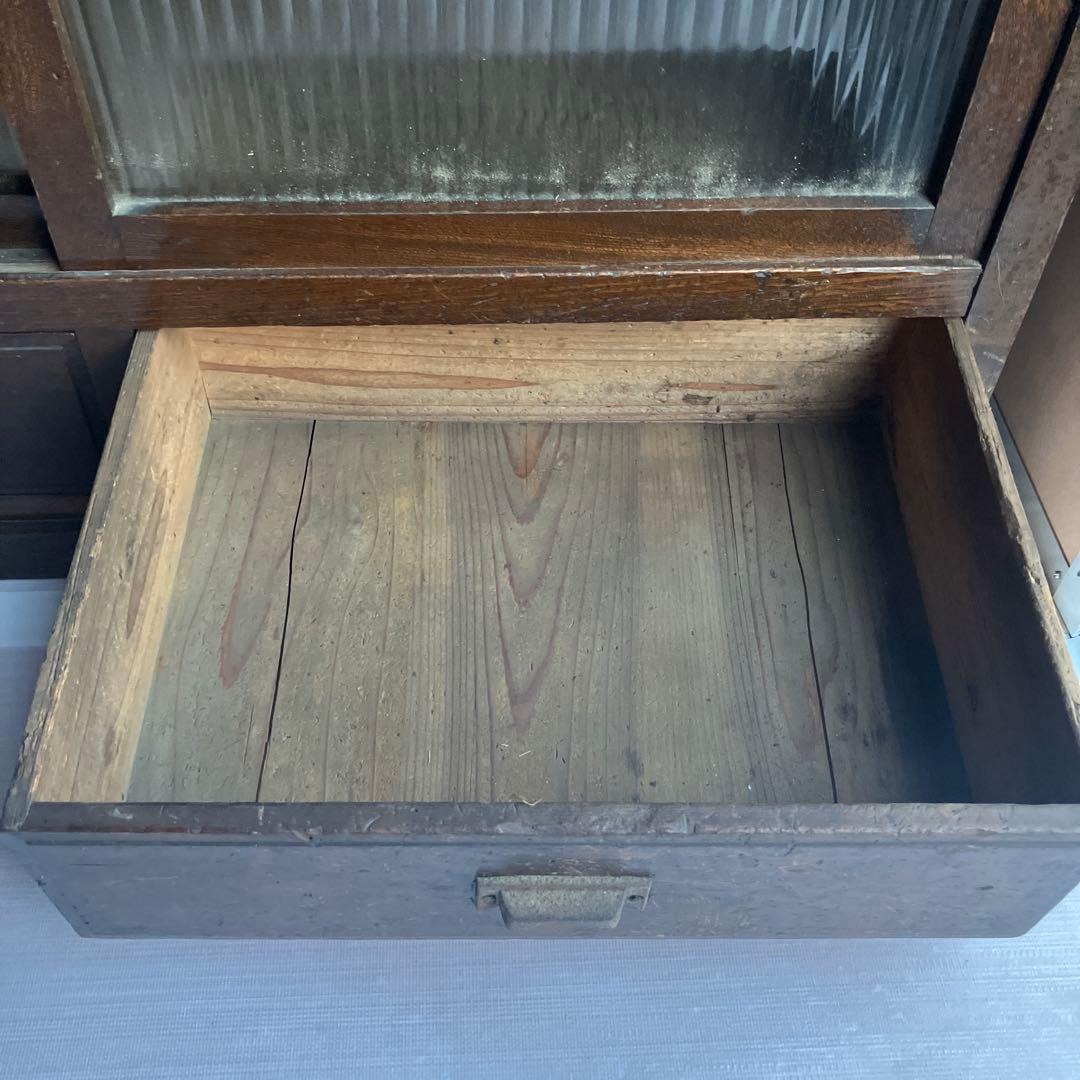 ぱぁるさん専用　木製ガラス扉キャビネット【引き取りの場合は送料分値引きします】