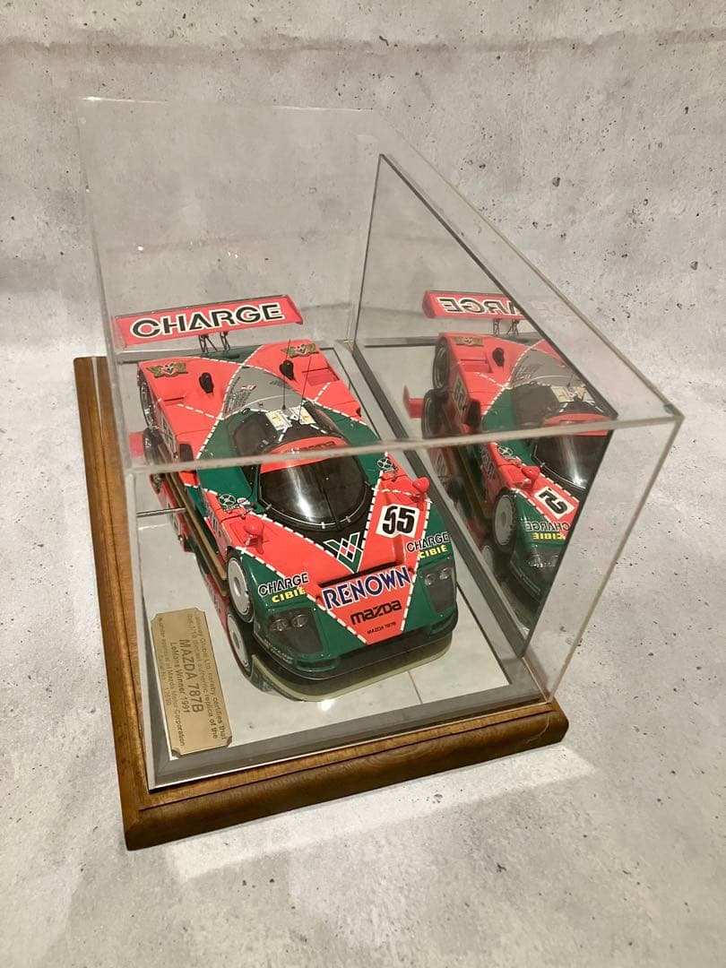 オートアート 1/18 787B MAZDA 箱無し ディスプレイケース付