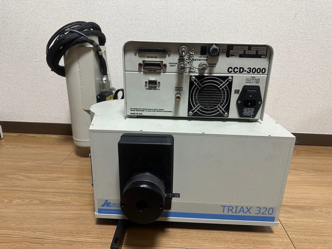 Y*e様 Horiba CCD-3000V & TRIAX 320 分光器