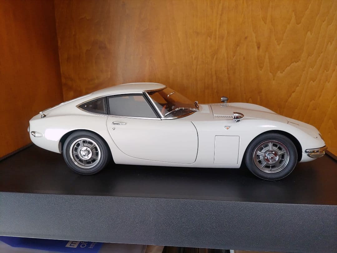 トヨタ2000GT　ディアゴスティーニ完成品
