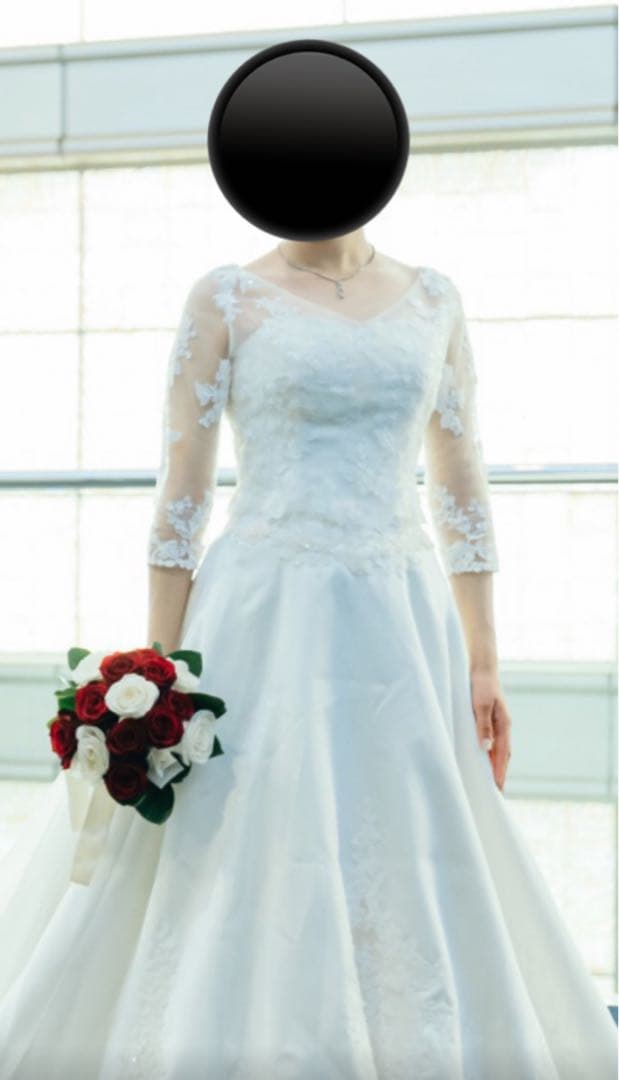 LILIO ブライダルブラウス 11号 ワタベウェディング　ボレロ　スパンコール