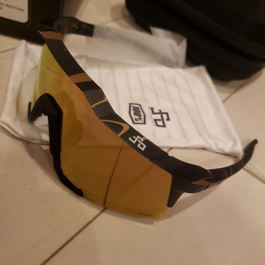 100%ワンハンドレッド SPEEDCRAFT スポーツサングラス ゴールド