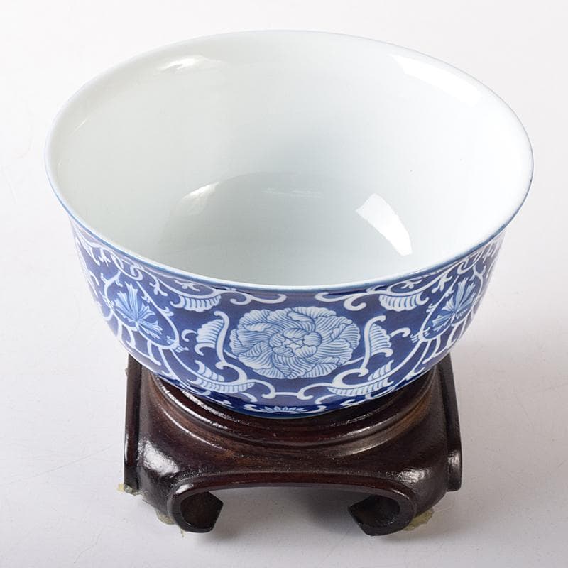 中国　大清乾隆年製款　青花 花唐草文碗　唐木台付　V　R8362