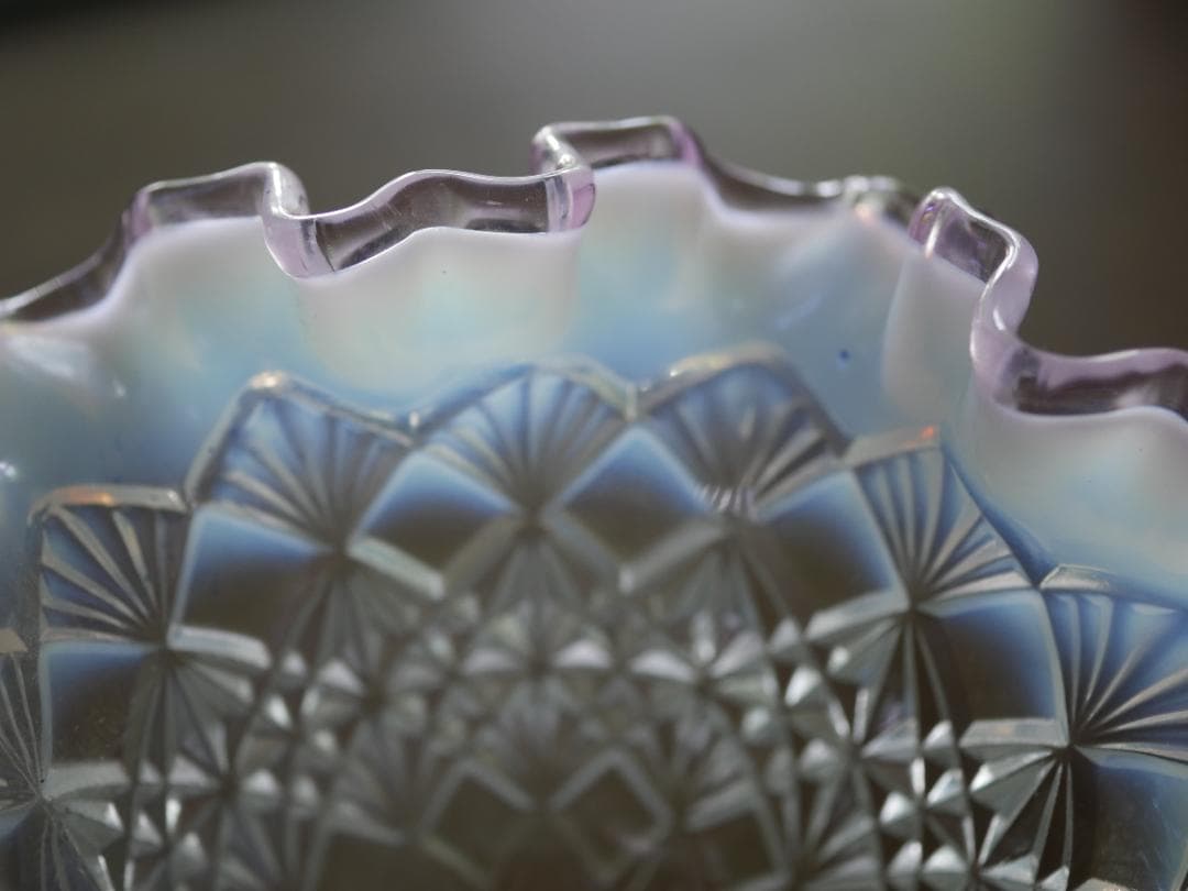 フェントン ピンククレスト Cut & Block オパールセントコンポート